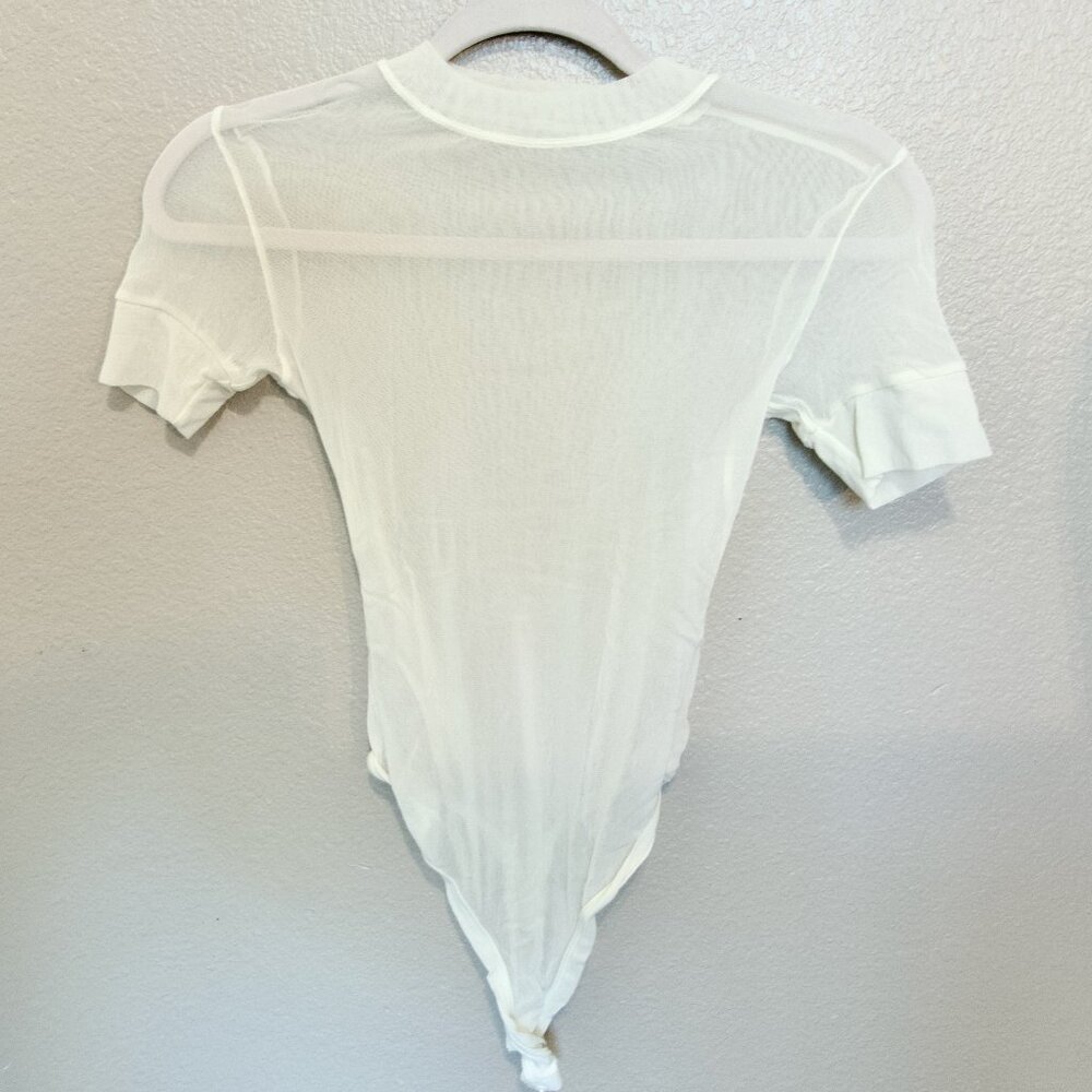 SKIMS Summer Mesh Bodysuit in Bone (Size M)